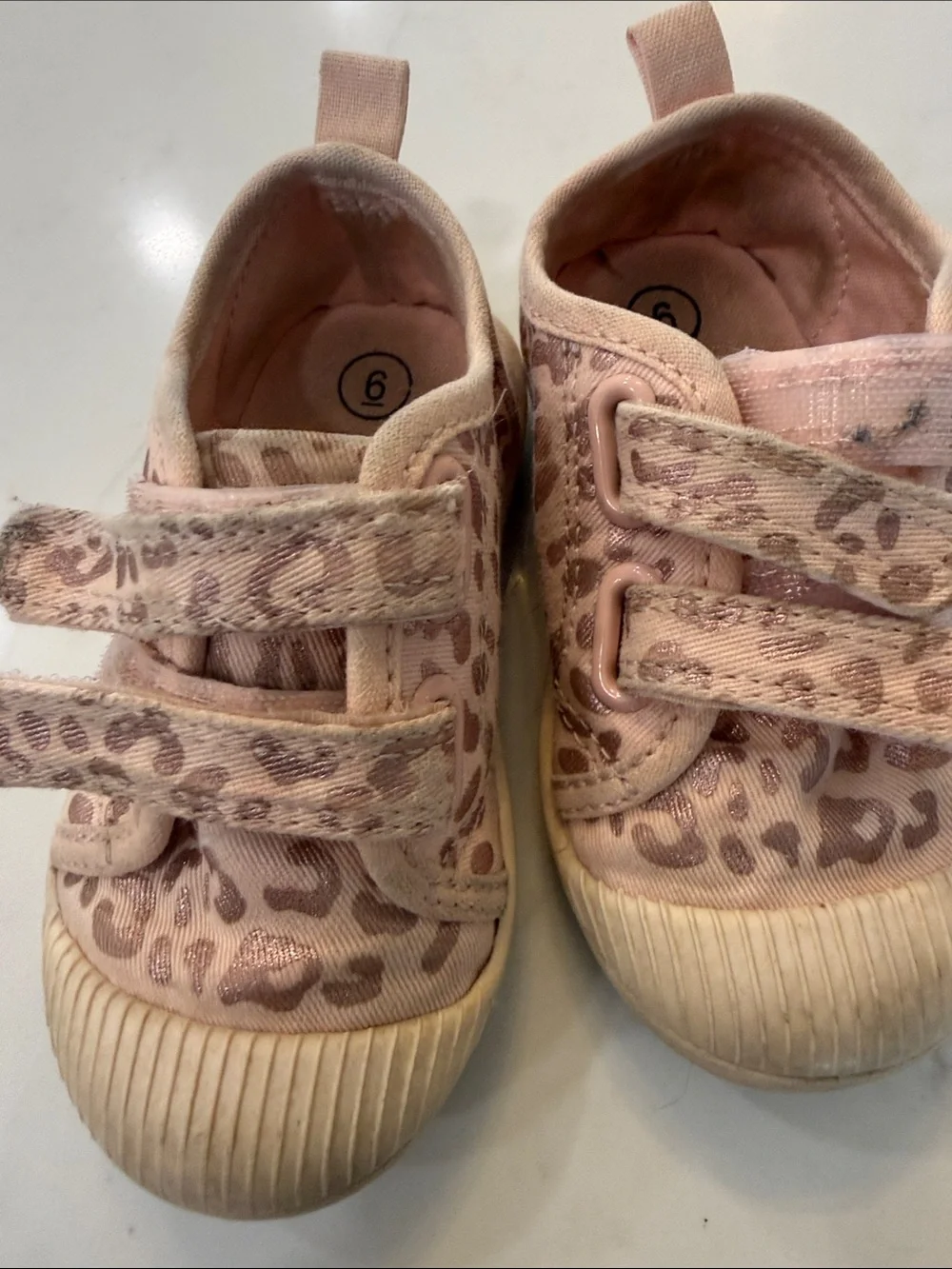 Kids Pink Leopard Print Velcro Sneakers
